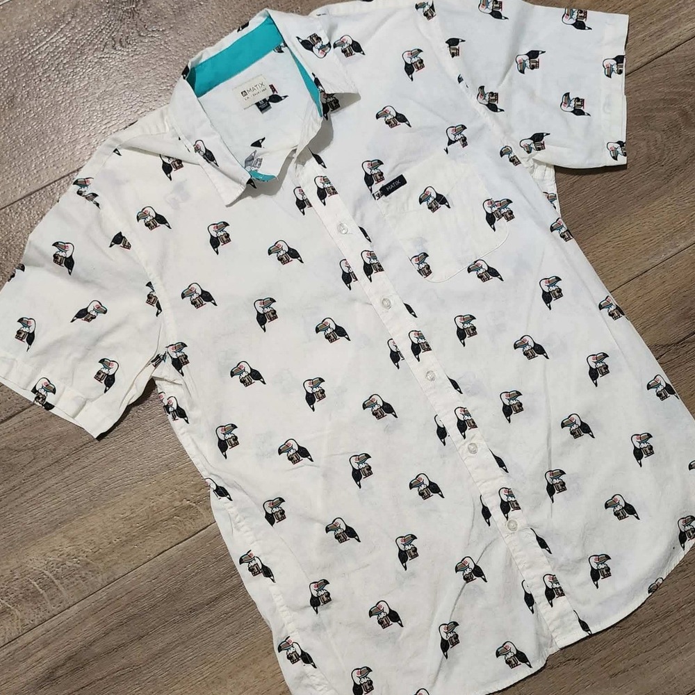 Matix Mens Toucan Beer Mug Print Short Sleeve Button Down Shirt White Medium